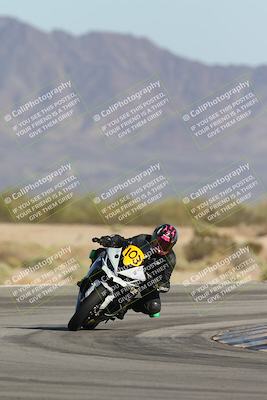 media/Oct-04-2025-CVMA (Sat) [[408bcdd6e4]]/Race 14-500-400-350 Supersport/